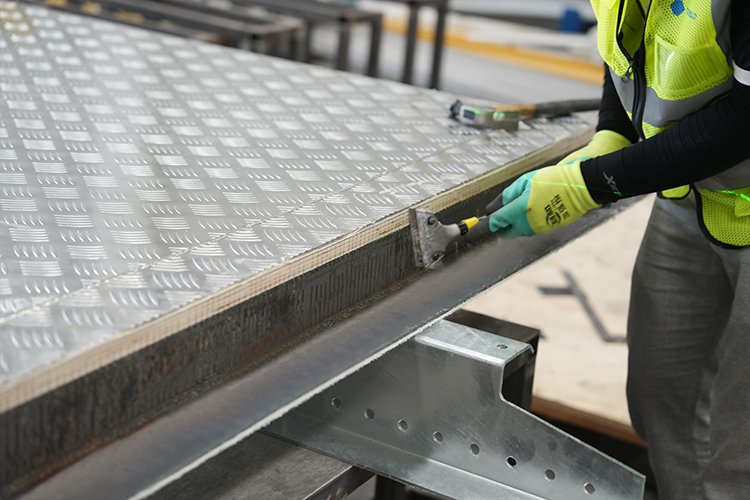 Conception et équipe de camions frigorifiques