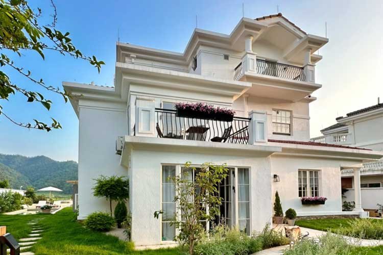 Residential buildings and villas Roof panels